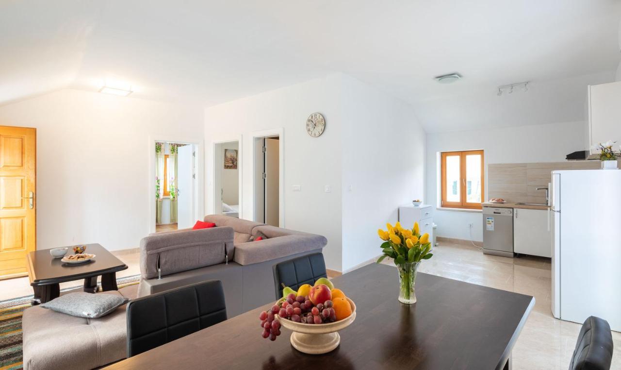 Luxury Stone Villa Nevija 2022 Private Villa Milna  Room photo